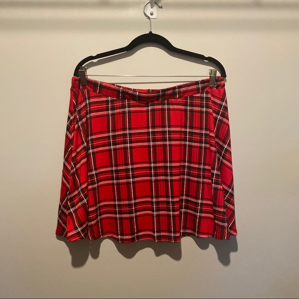BooHoo plus plaid mini skater skirt